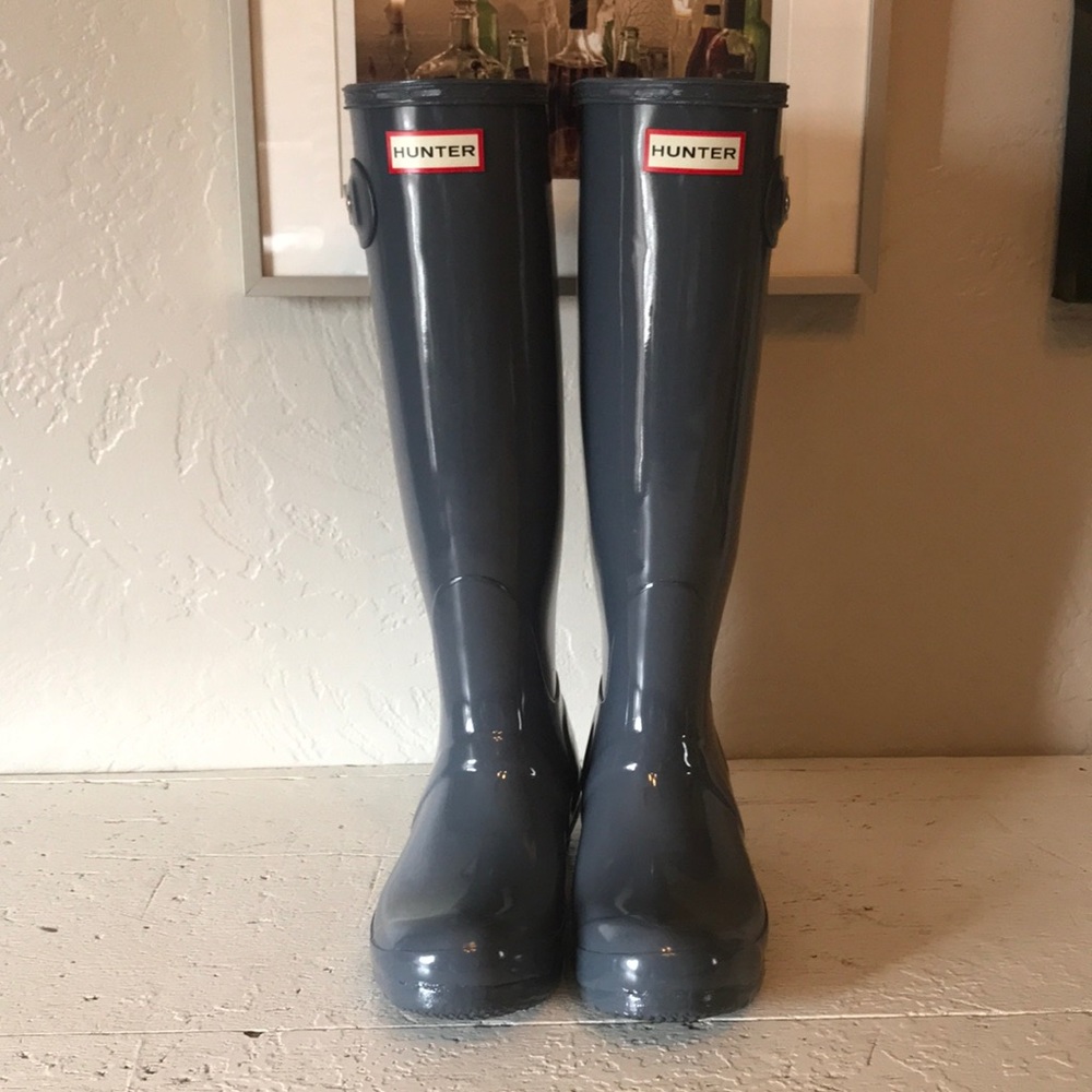 Hunter rain boots size 5